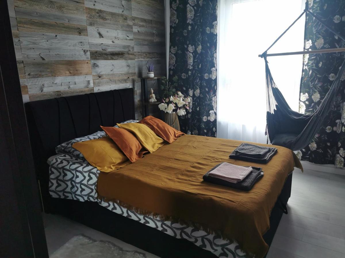 Apartament Przy Bursztynowym Stadionie Гданськ Екстер'єр фото